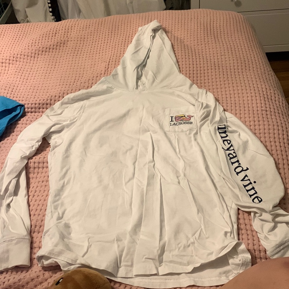 Vineyard vines vineyard vines long sleeve hooded T-shirt lacrosse 🥍 themed
